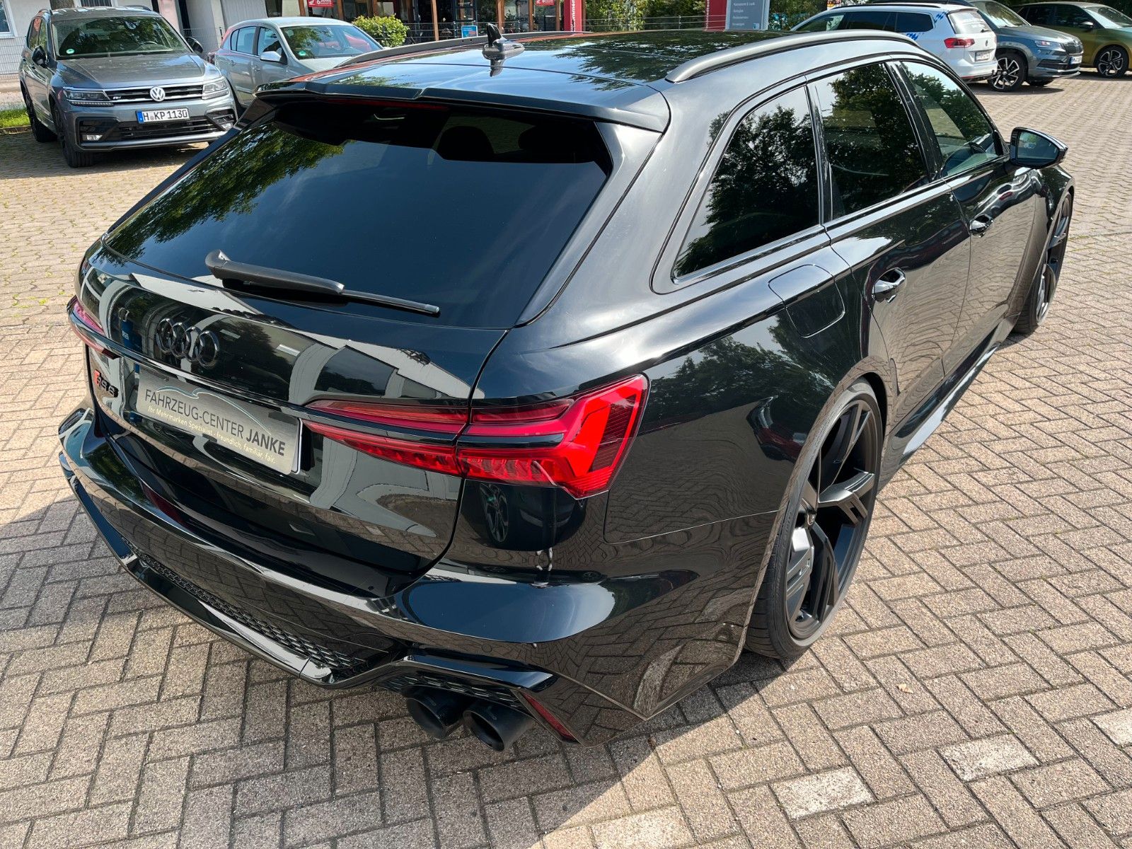 Fahrzeugabbildung Audi RS 6 Avant 4.0 TFSI quattro BTM Tuning