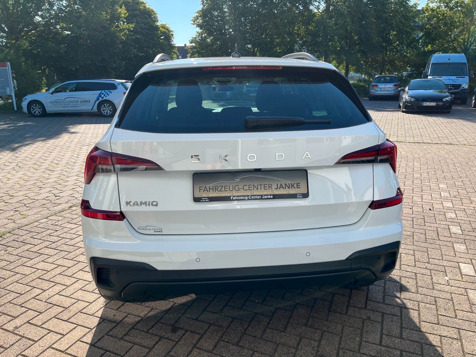 Fahrzeugabbildung SKODA Kamiq Tour +NAVI/Kamera/Winter+