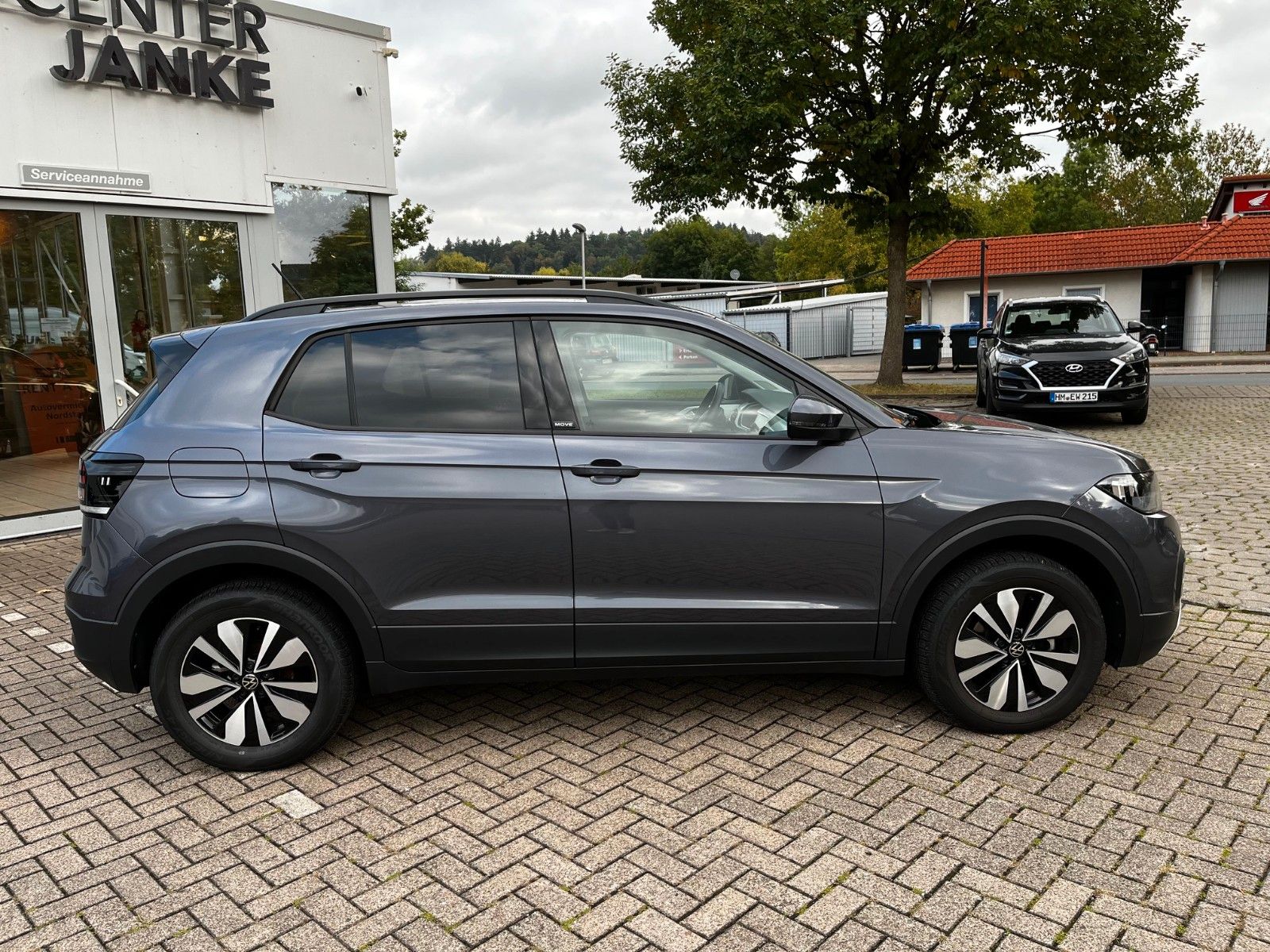 Fahrzeugabbildung Volkswagen T-Cross Move DSG +AHK/NAVI+
