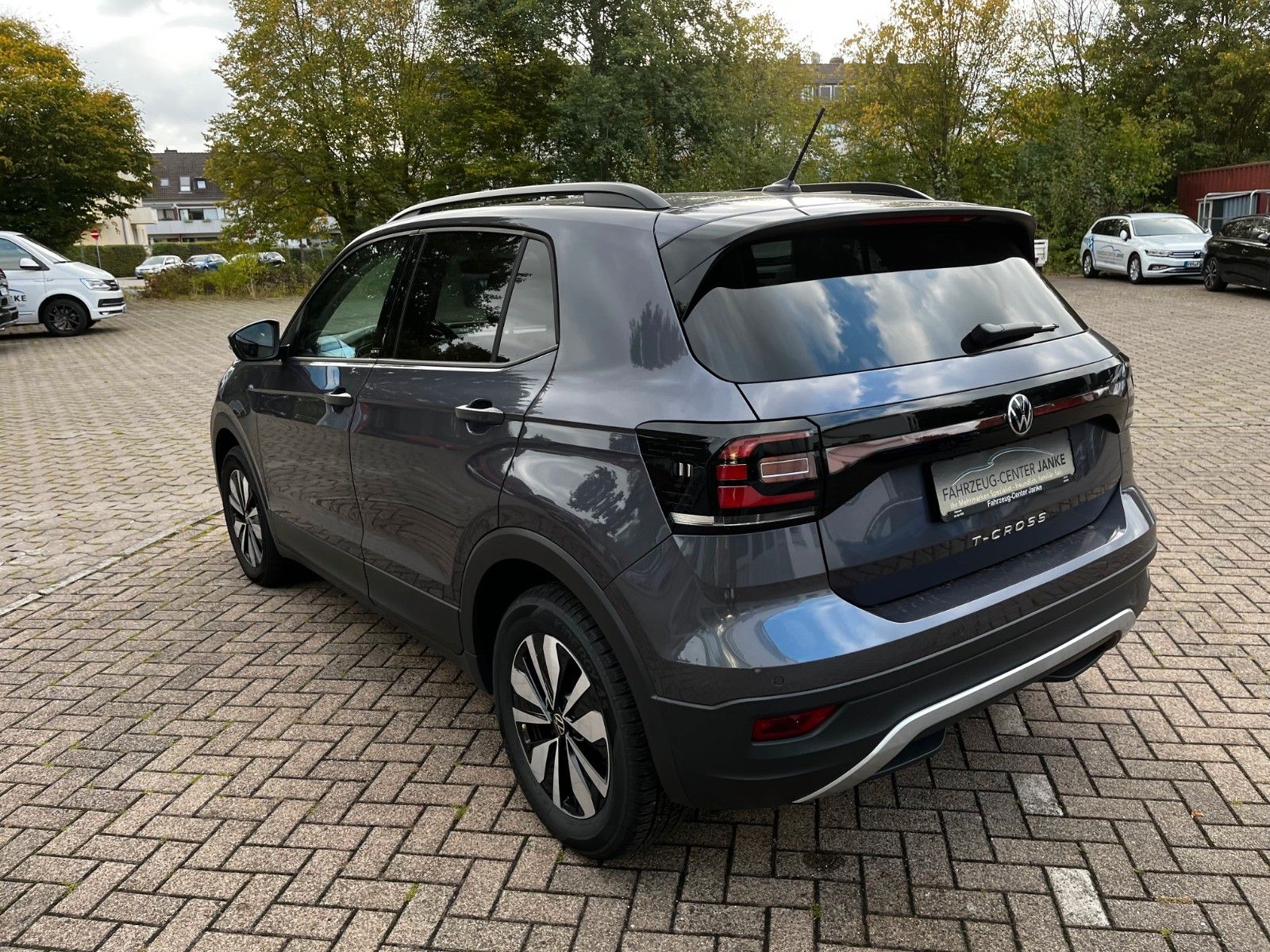 Fahrzeugabbildung Volkswagen T-Cross Move DSG +AHK/NAVI+