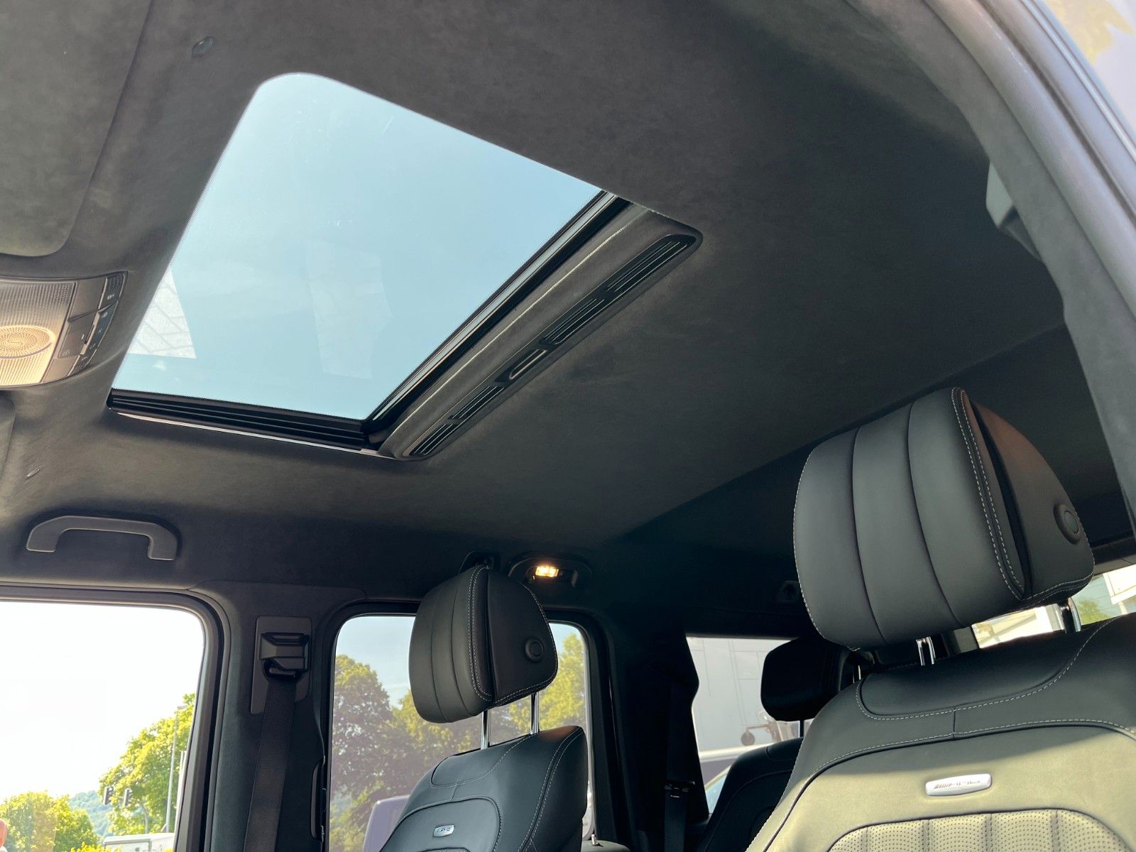 Fahrzeugabbildung Mercedes-Benz G 63 AMG +Burmeister/AHK/Standheizung+