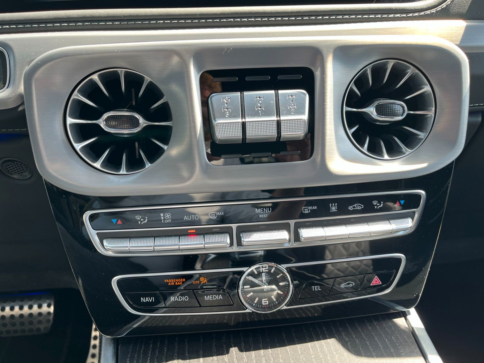 Fahrzeugabbildung Mercedes-Benz G 63 AMG +Burmeister/AHK/Standheizung+