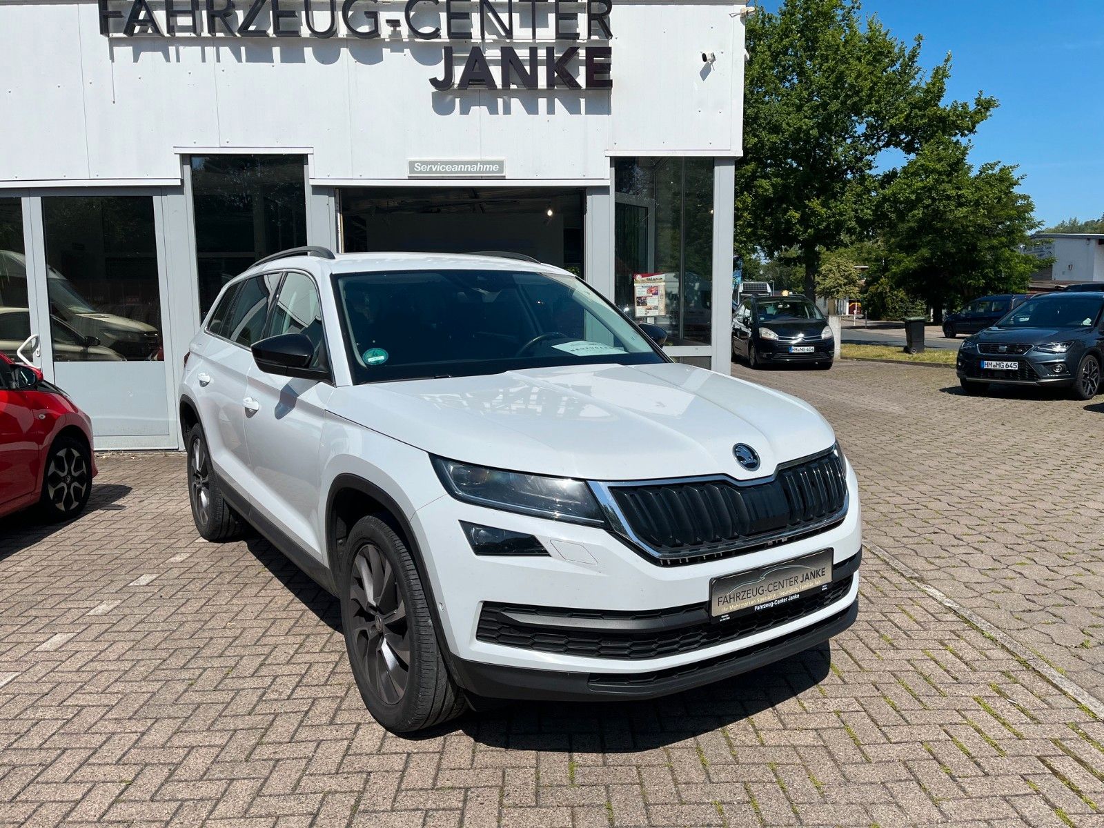 SKODA Kodiaq Clever +AHK/WinterPaket/LED/NAVI+