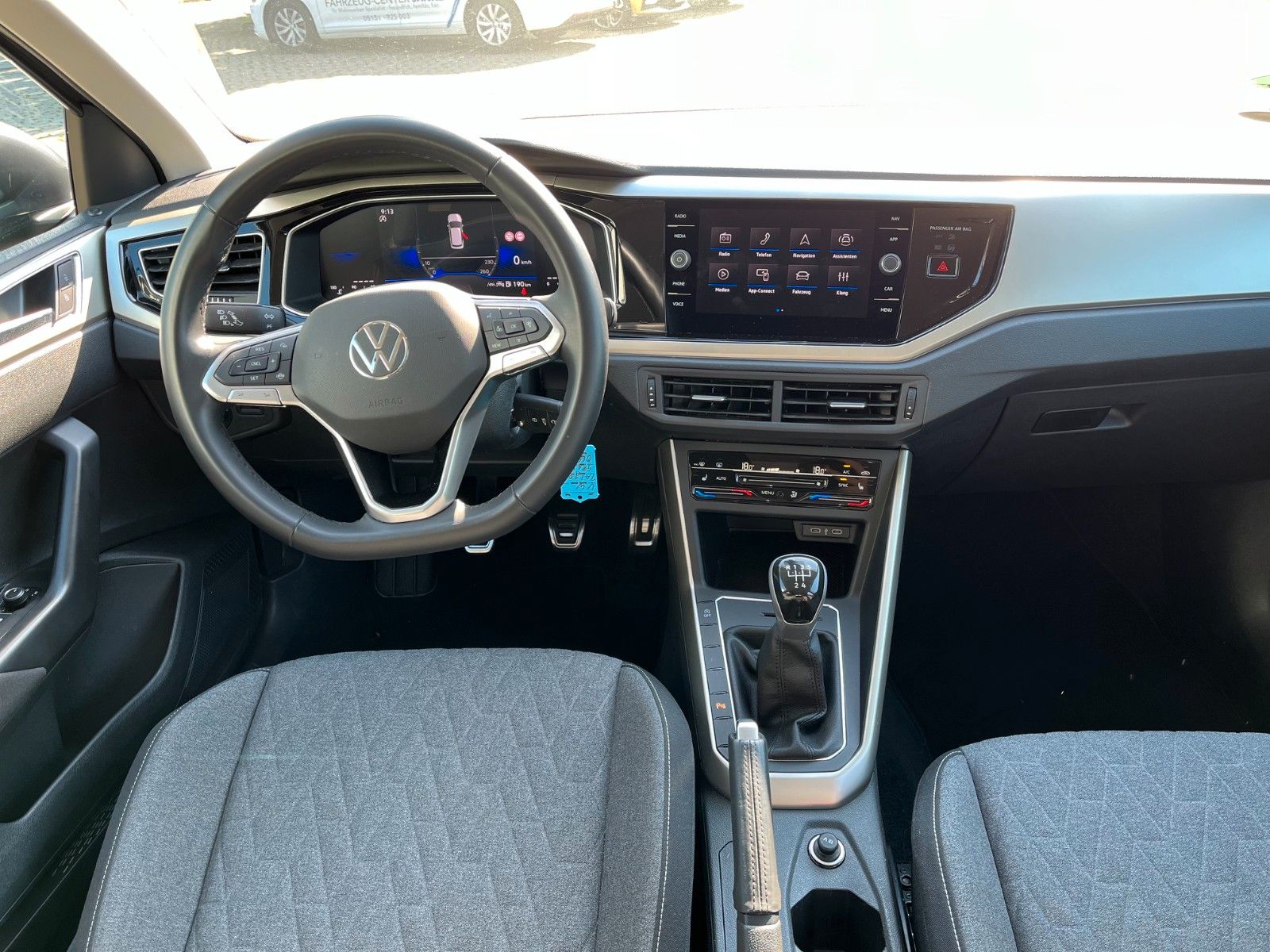 Fahrzeugabbildung Volkswagen Taigo Move +CarPlay/LED/Sitzheizung+