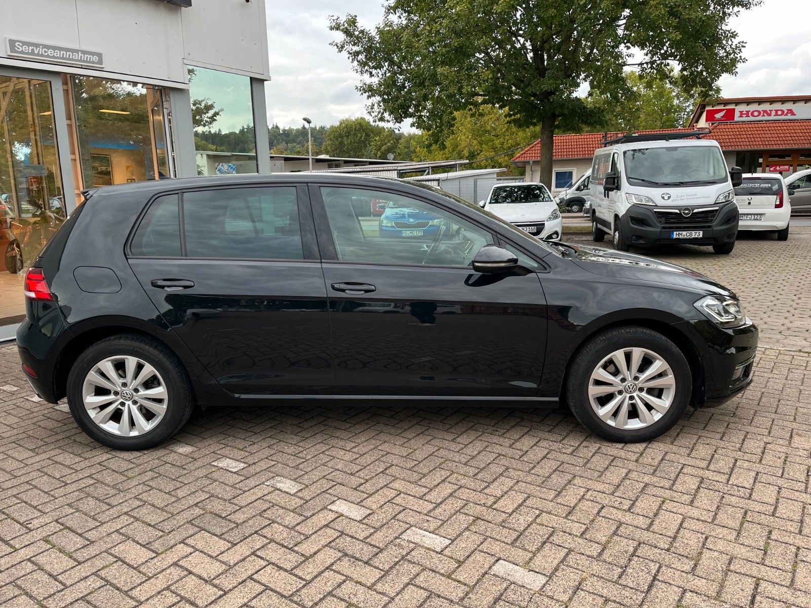 Fahrzeugabbildung Volkswagen Golf VII Lim. Comfortline BMT/Start-Stop