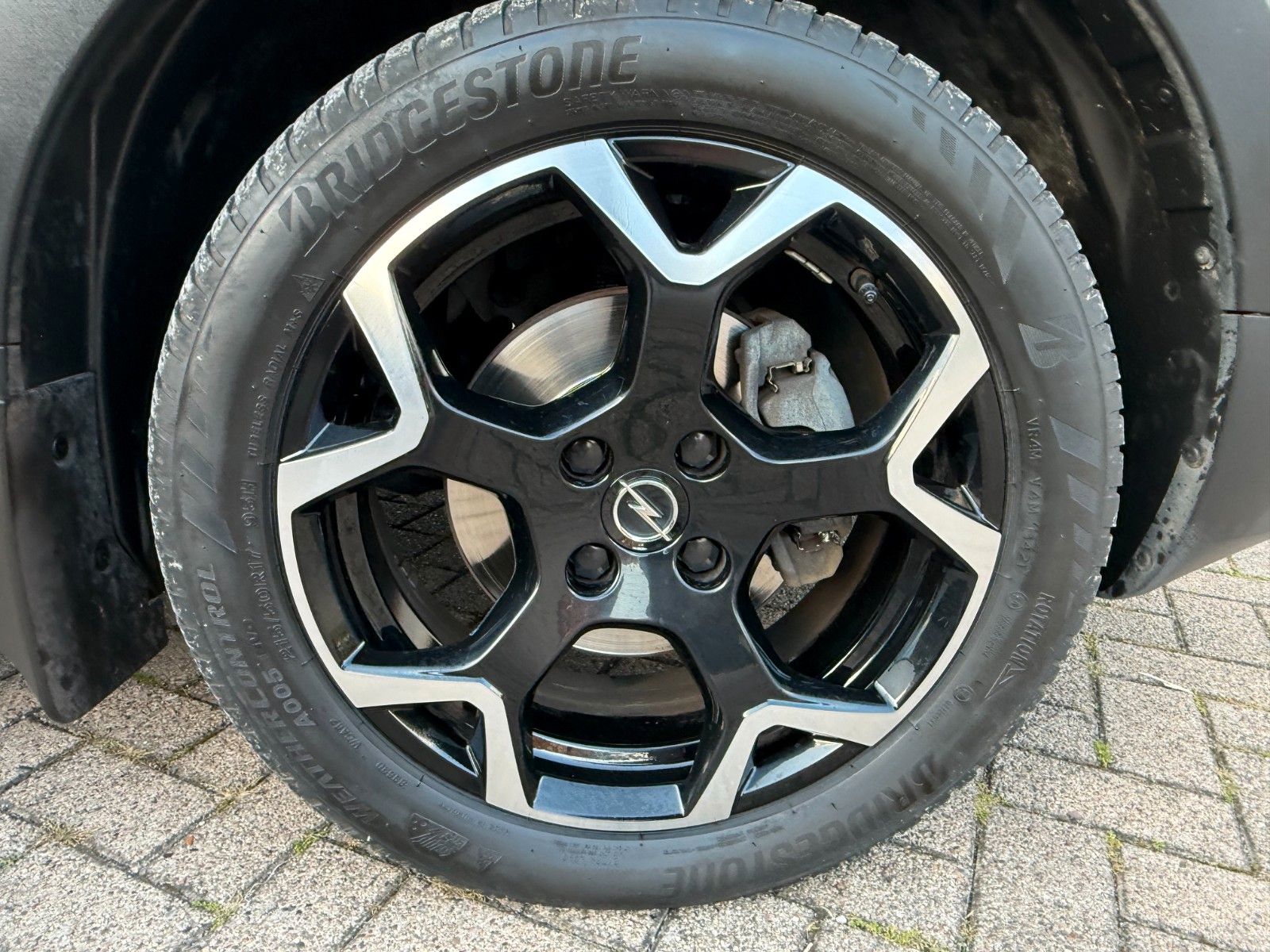 Fahrzeugabbildung Opel Crossland GS-Line,Navi,Head-up,SHZ,LHZ,RFK,Autom