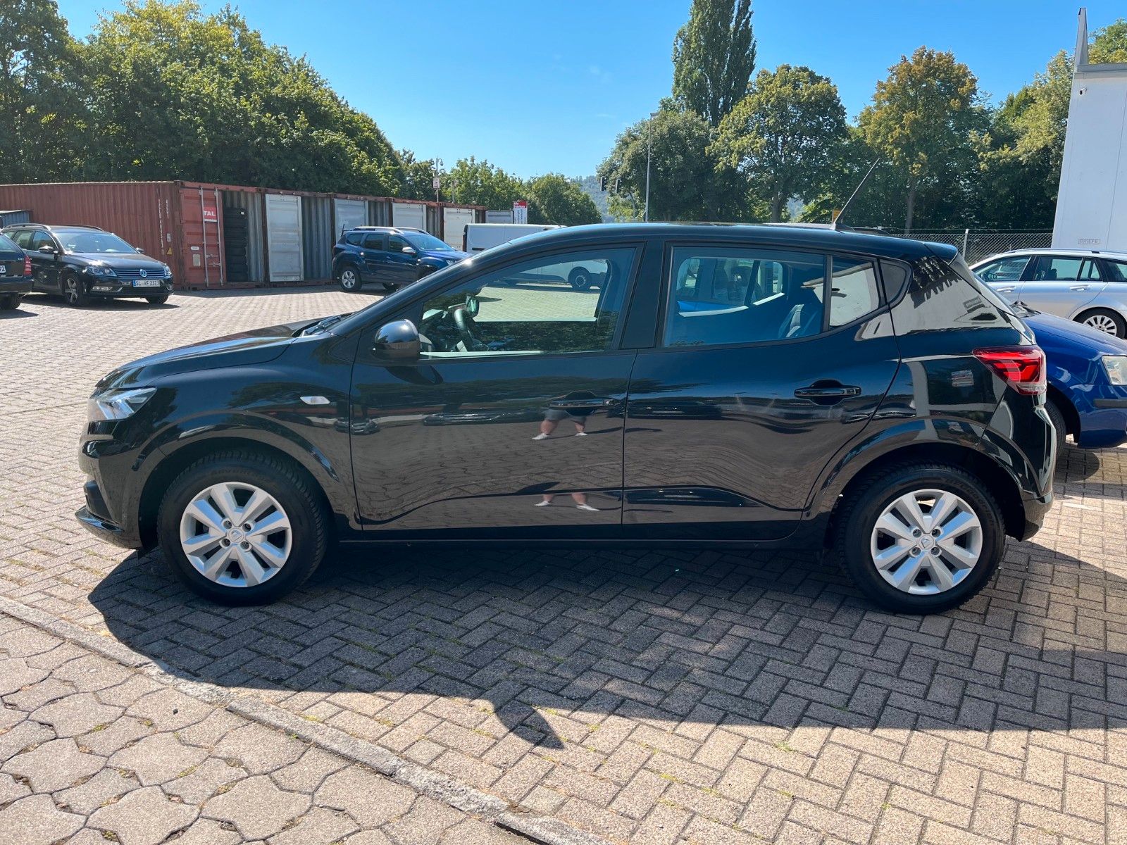 Fahrzeugabbildung Dacia Sandero III Comfort +Sitzheizung/LED+