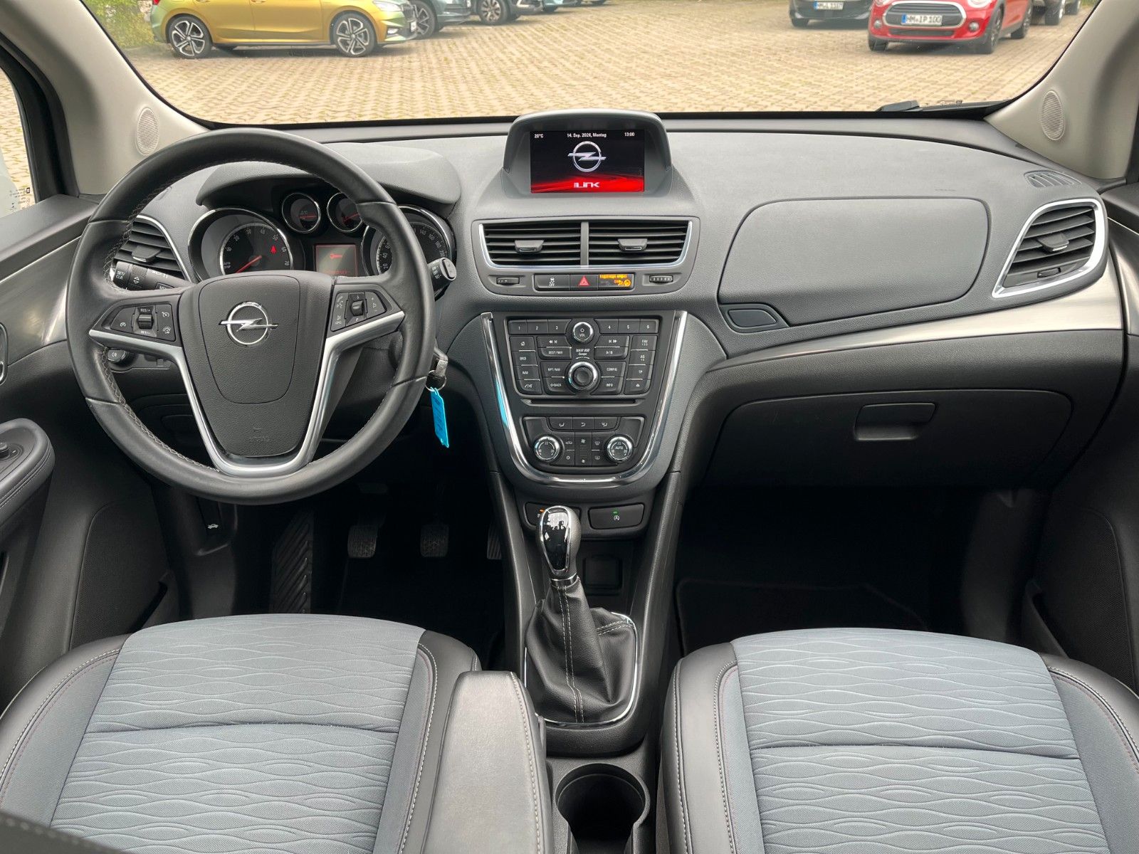 Fahrzeugabbildung Opel Mokka Innovation 4x4 Allrad +Navi/Leder/Pano+
